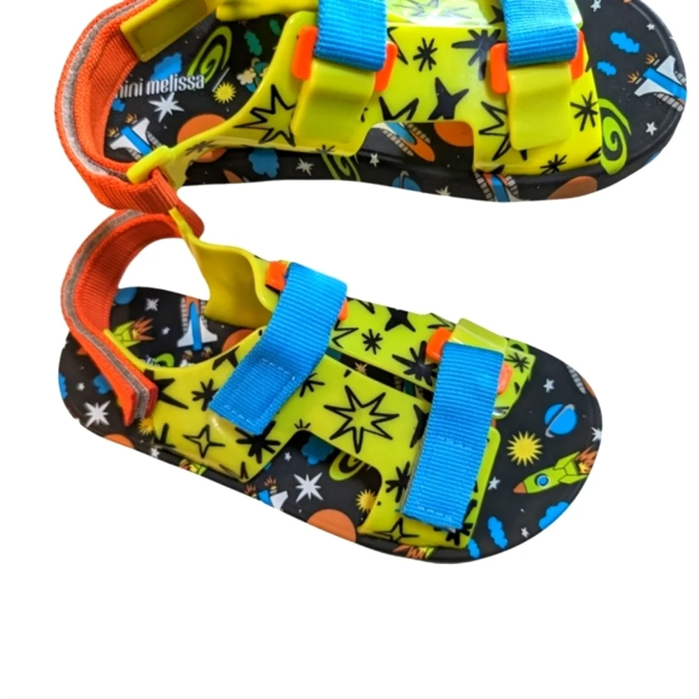 Kids Ping Pong Fabula Sandals....Size 3